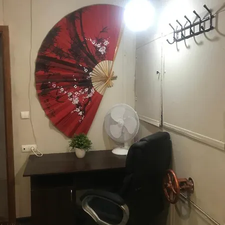 Hostel Ararat-teatralnaya *
