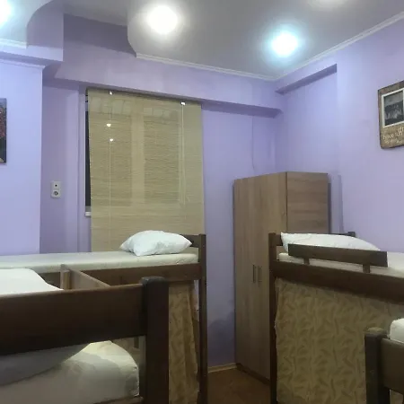 Hostel Ararat-teatralnaya