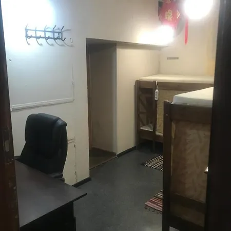 Hostel Ararat-teatralnaya Kiev